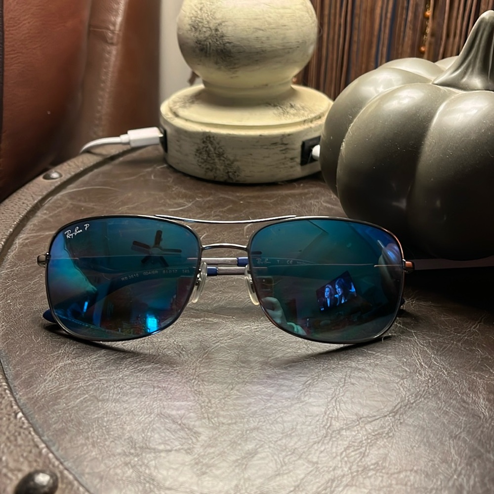 Ray ban polarized sunglasses
